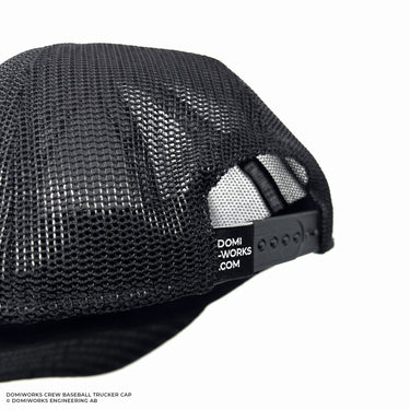 DomiWorks Crew Svart Snapback Trucker Cap